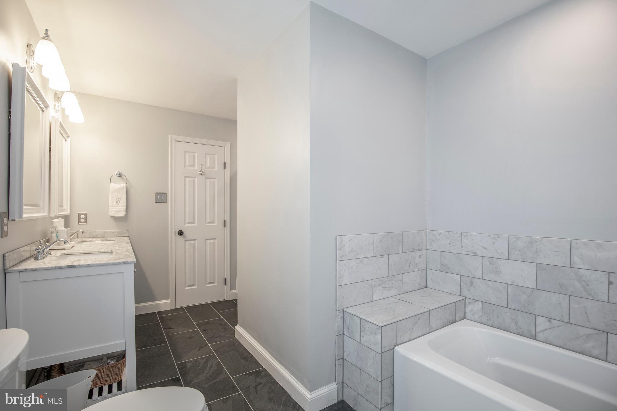 25 Commanders Dr #46