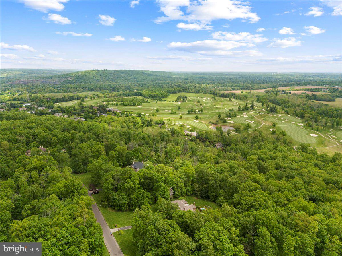 22 Great Hills Rd