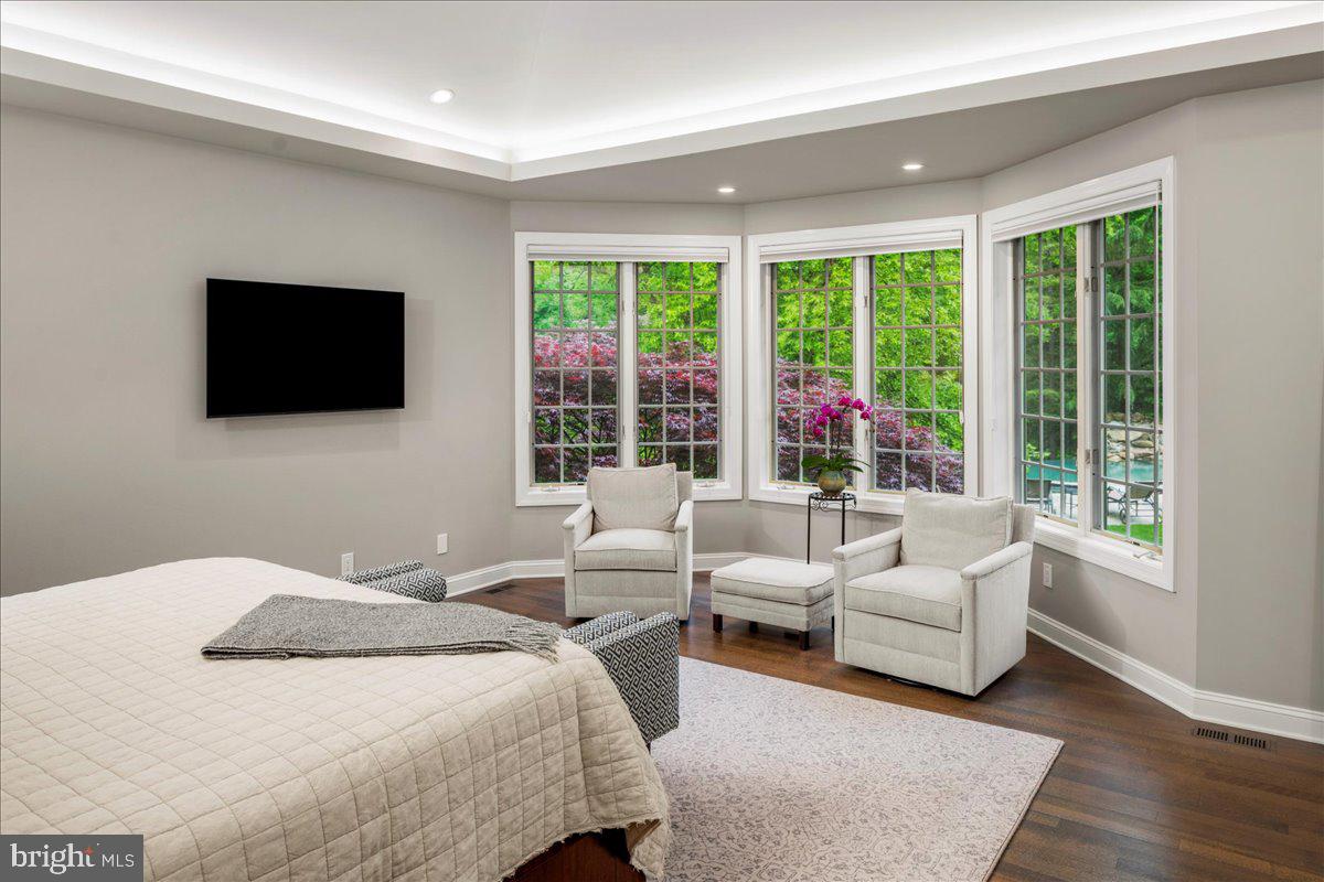 22 Great Hills Rd