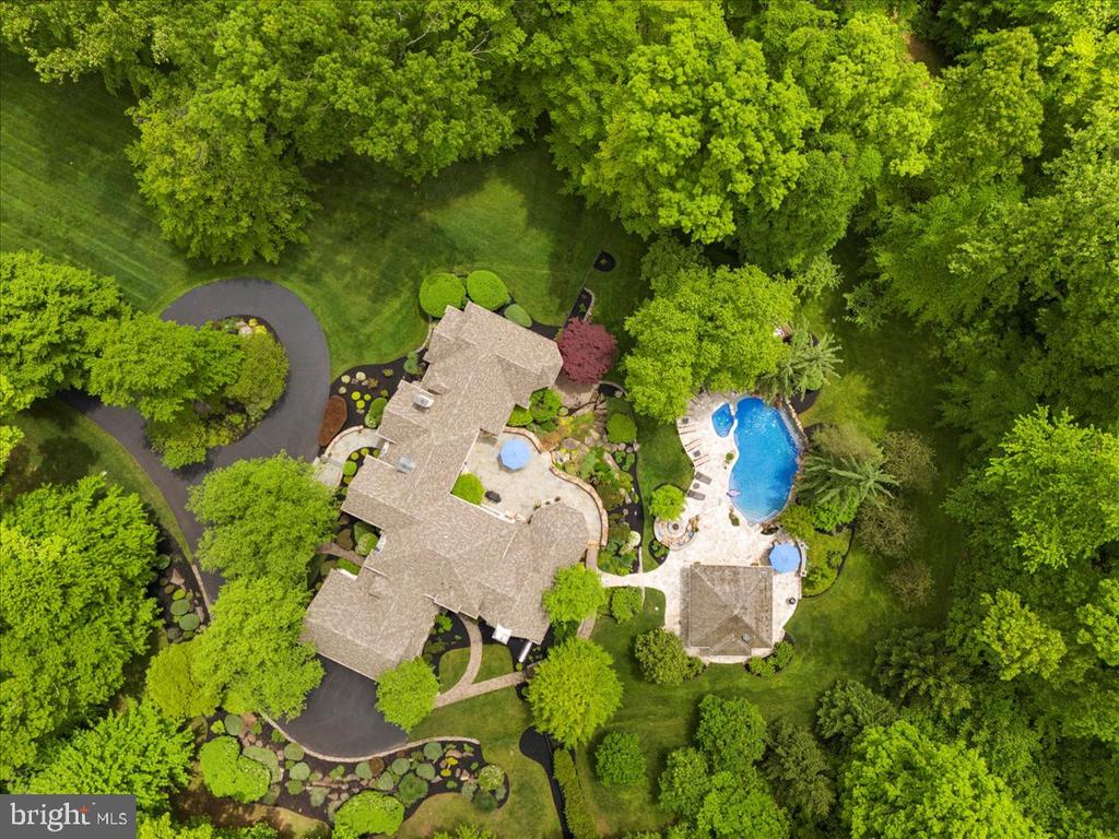 22 Great Hills Rd
