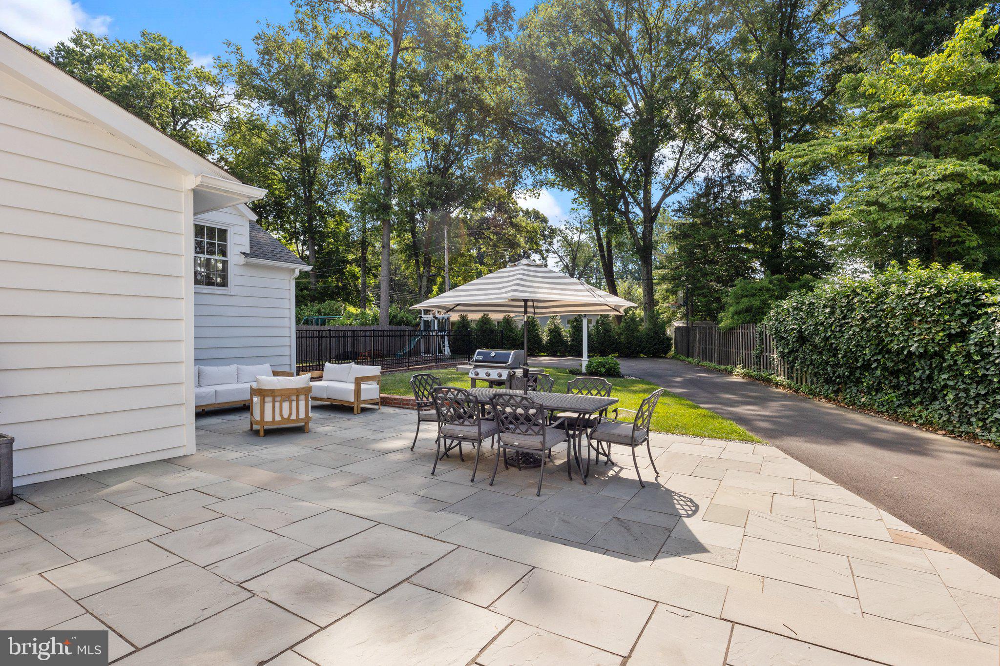 12 Keats Rd