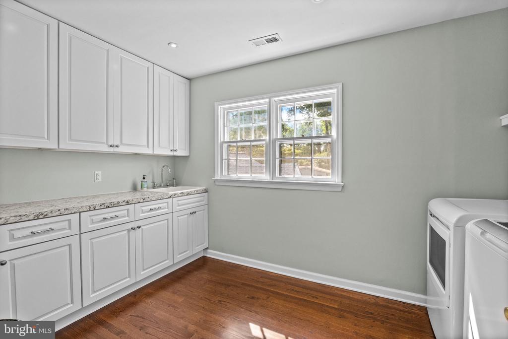 12 Keats Rd