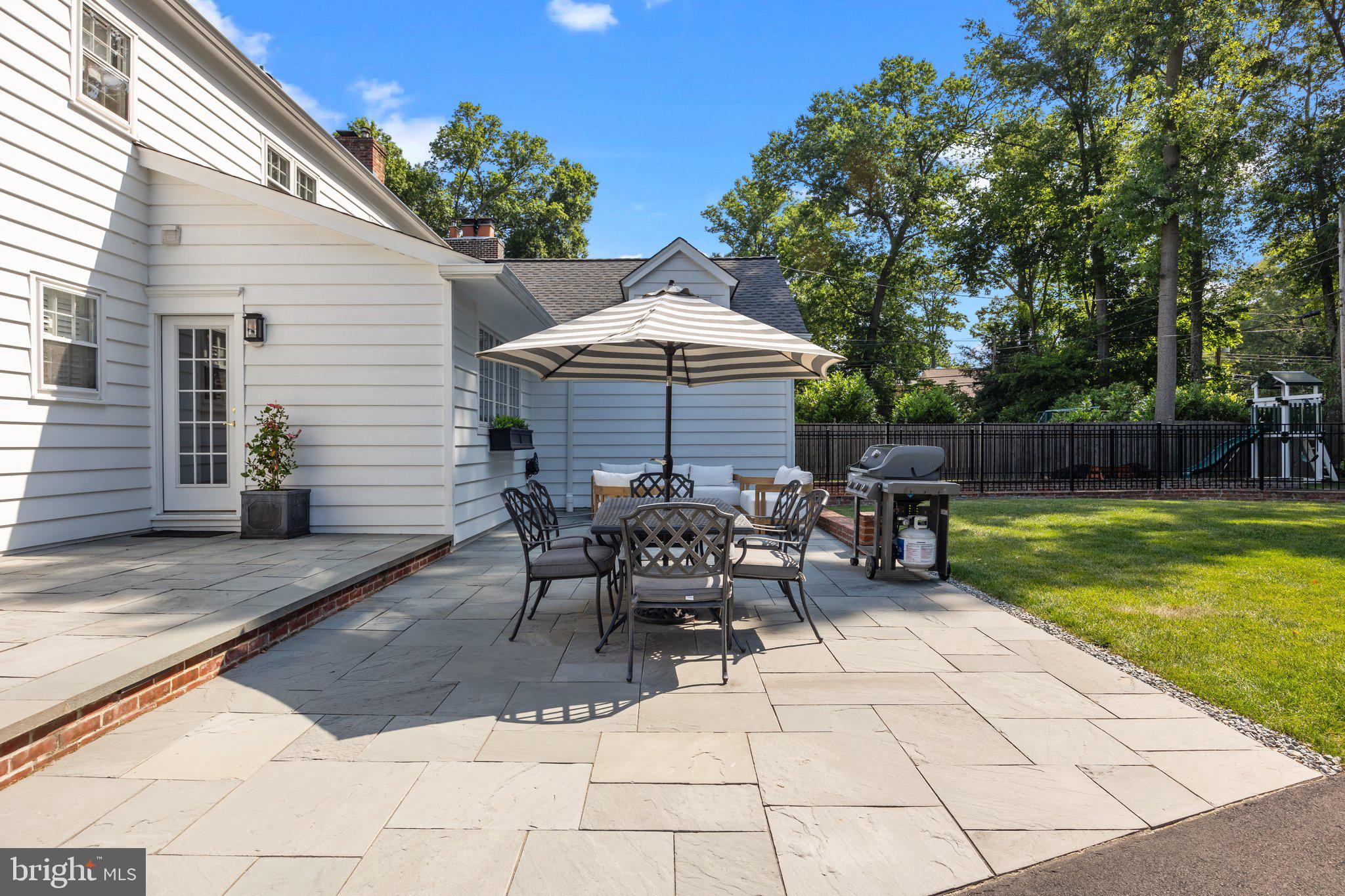 12 Keats Rd