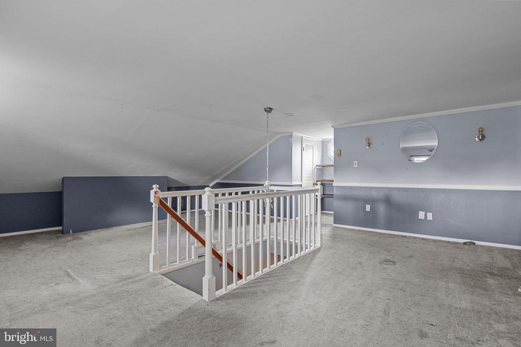 281 S Clearview Ave
