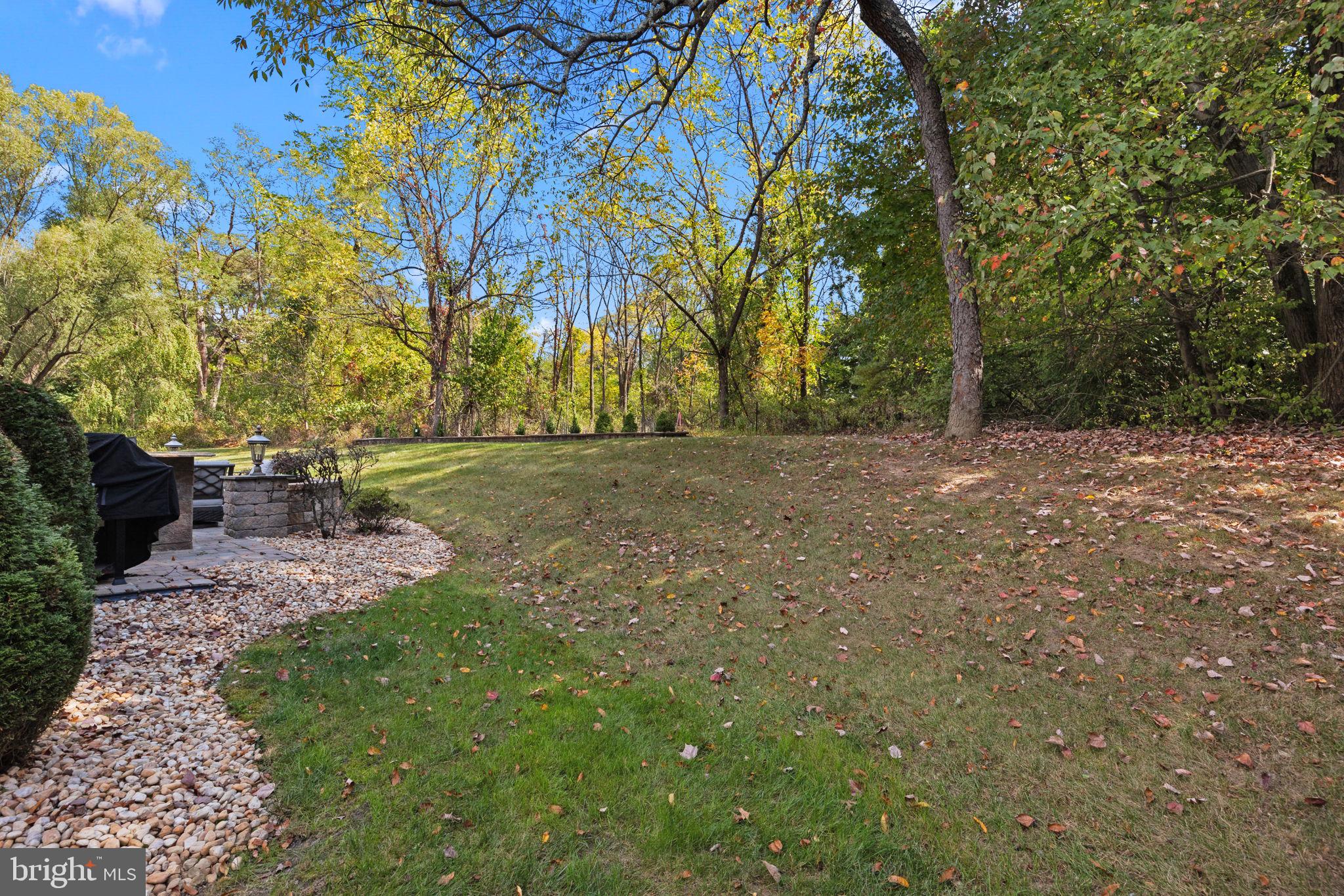 375 Shade Tree Ct