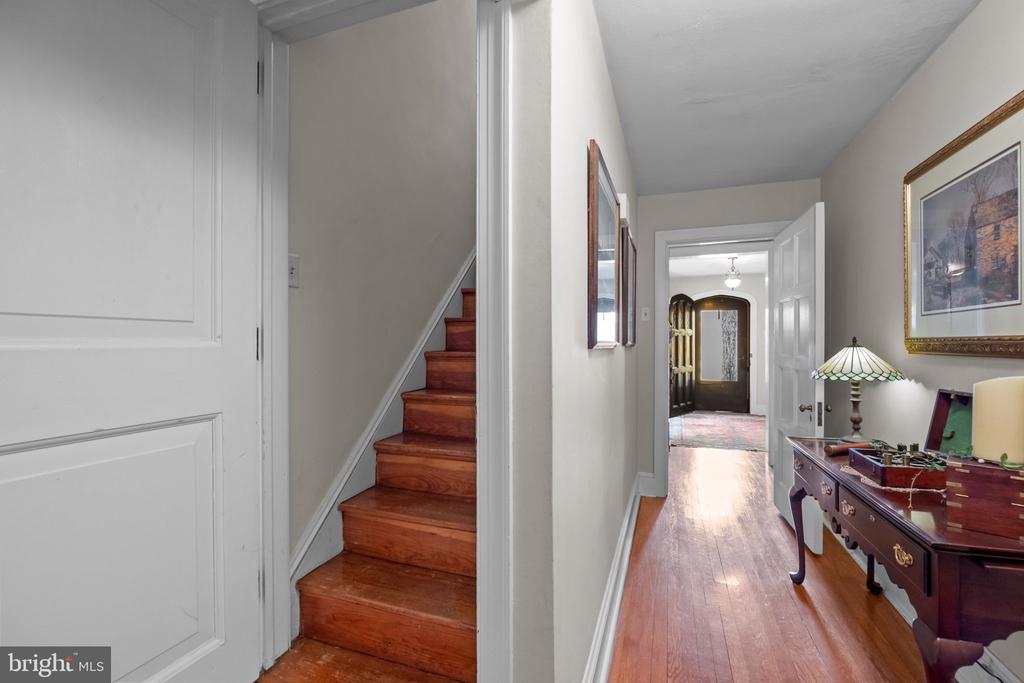 761 River Rd