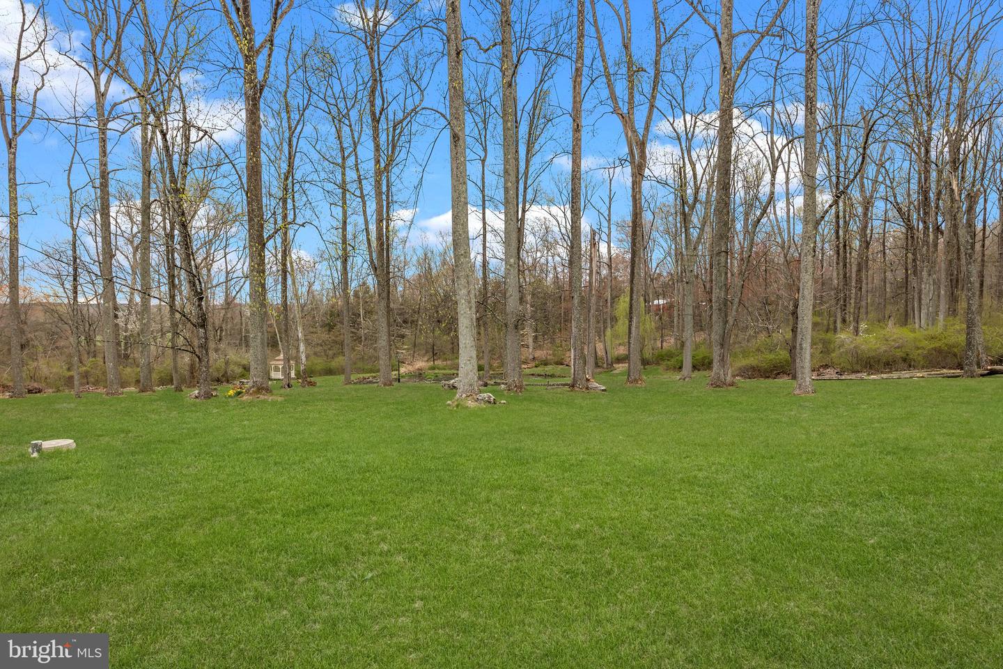 6068 Stoney Hill Rd