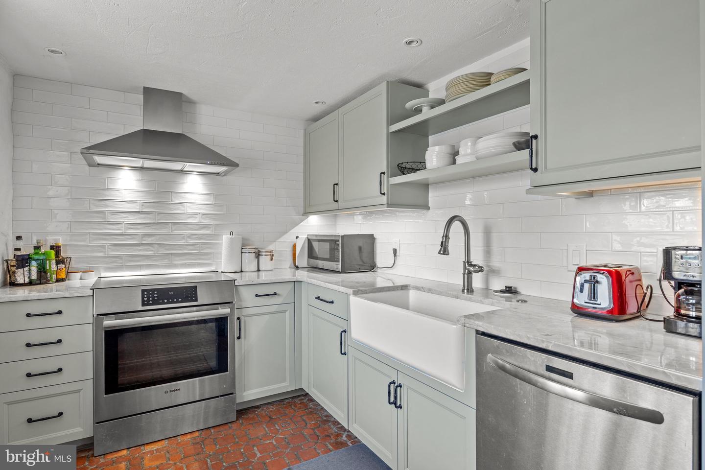 6068 Stoney Hill Rd