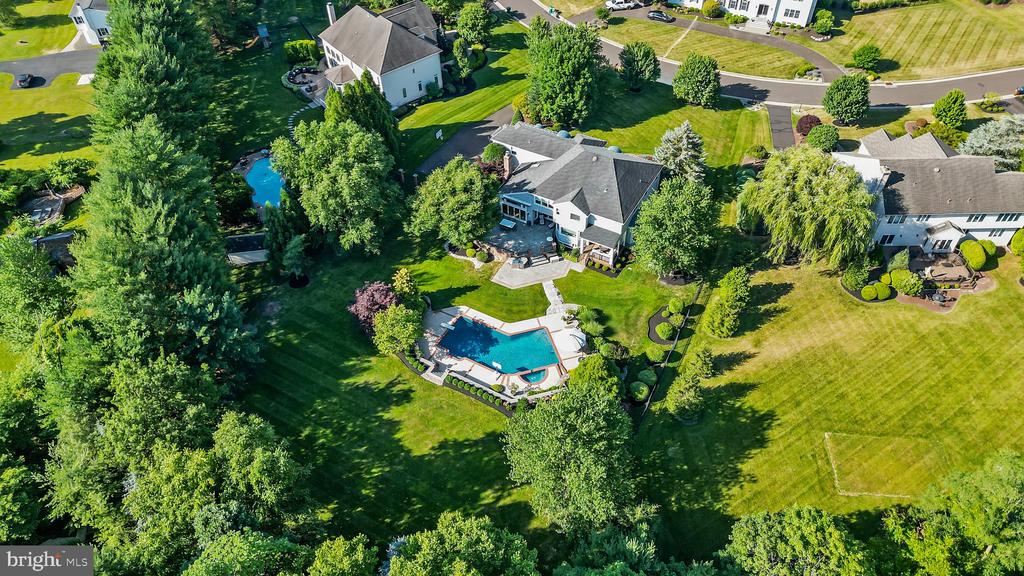 28 Bayshore Dr