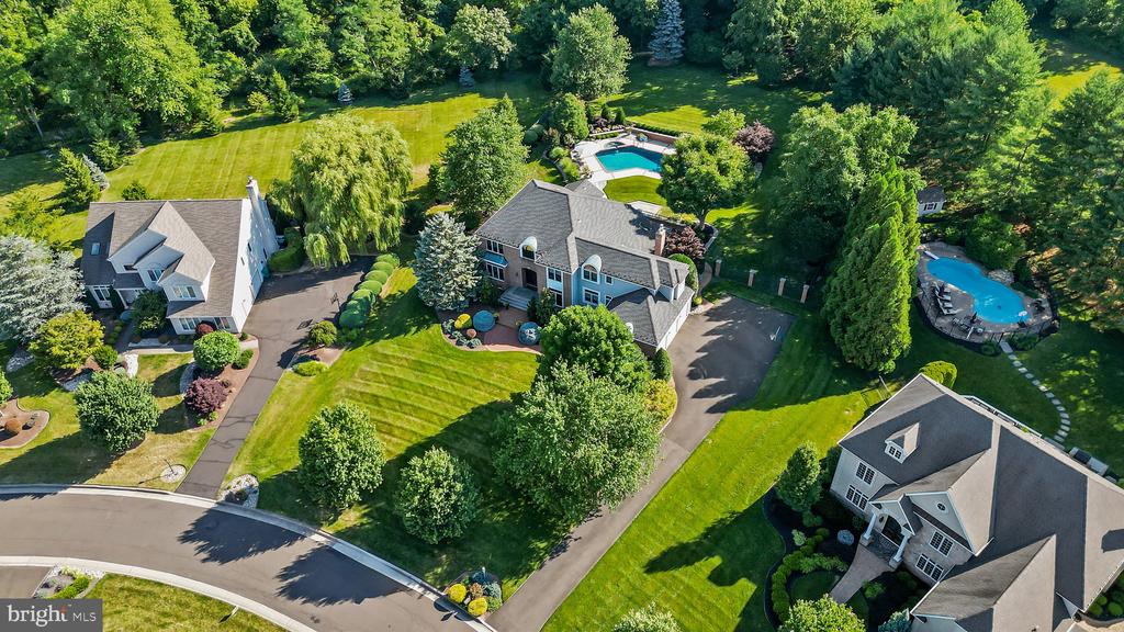28 Bayshore Dr