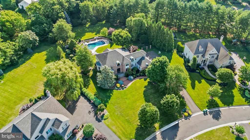 28 Bayshore Dr