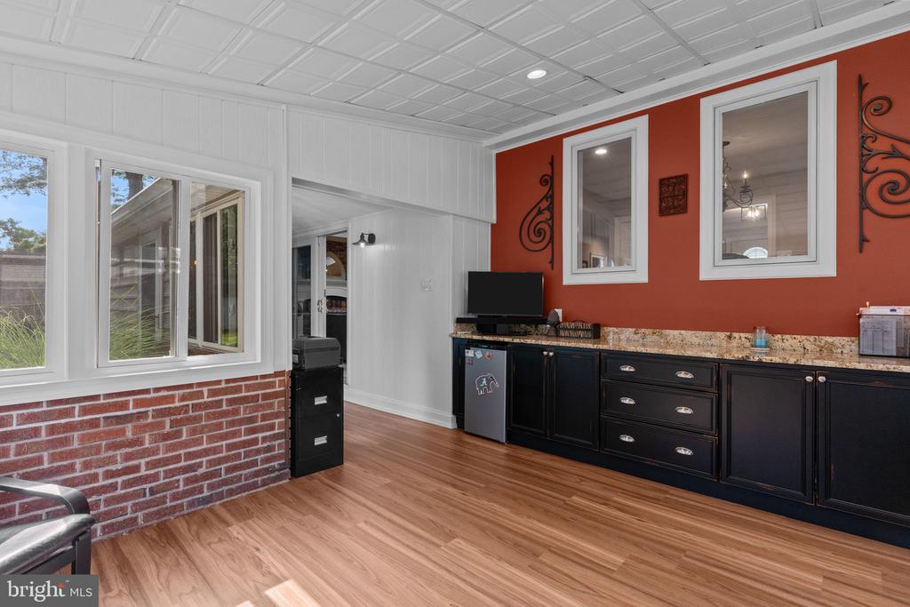 505 Keating Dr