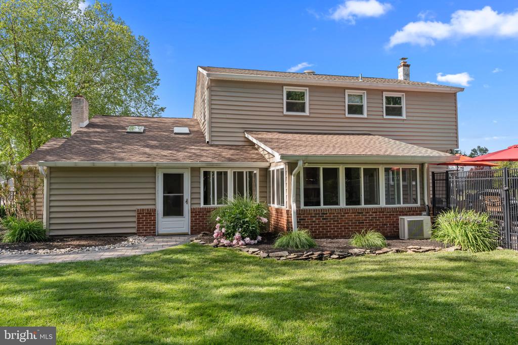 505 Keating Dr