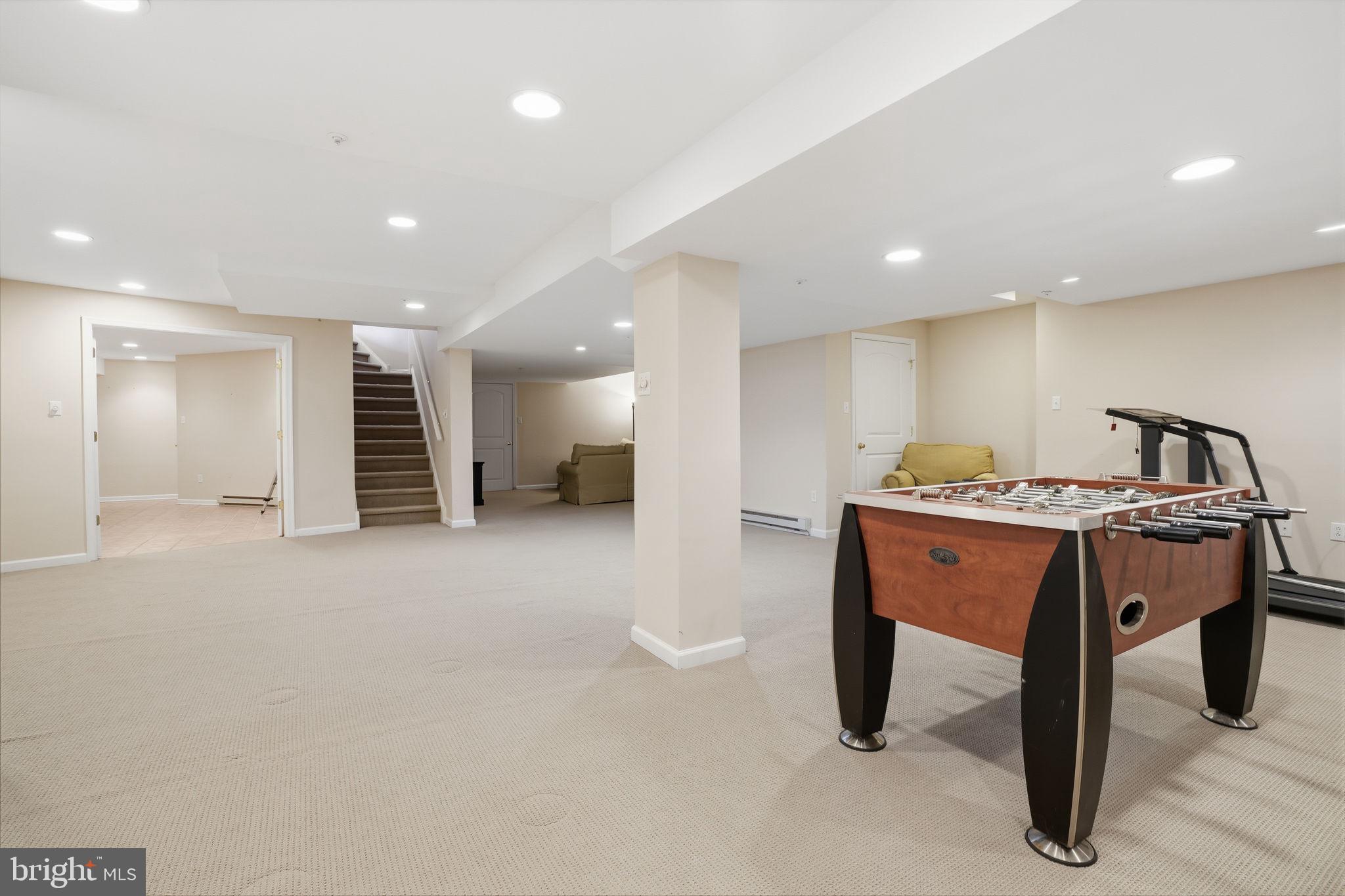 53 ALEXANDERS COURT