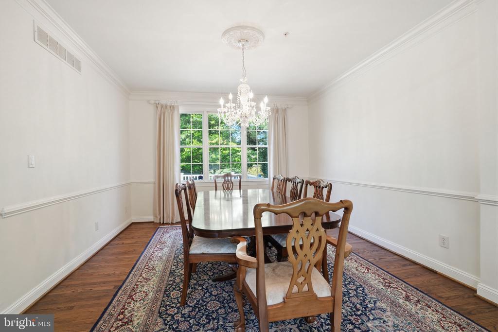 53 ALEXANDERS COURT