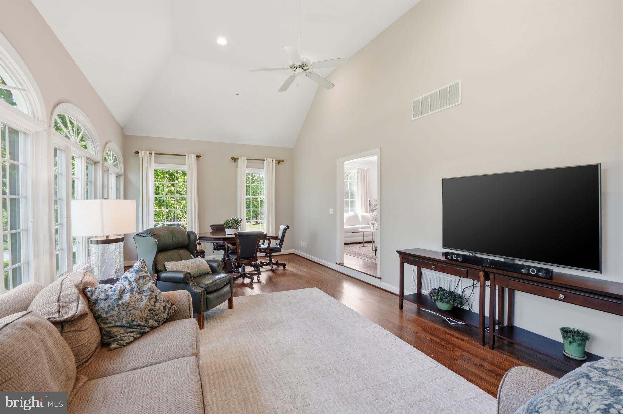 53 ALEXANDERS COURT