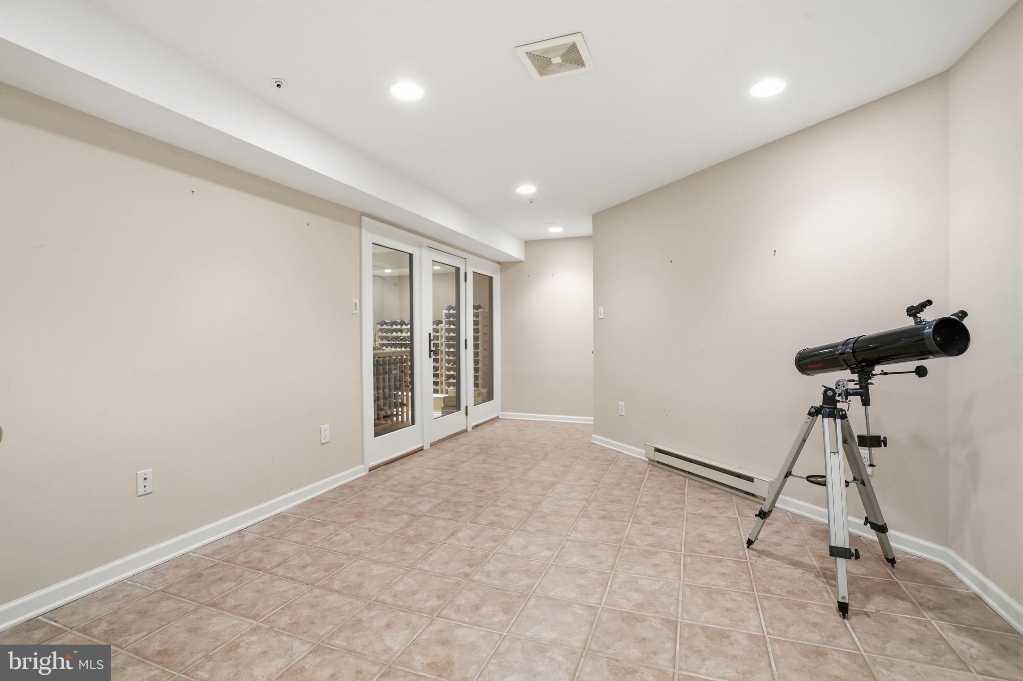 53 ALEXANDERS COURT