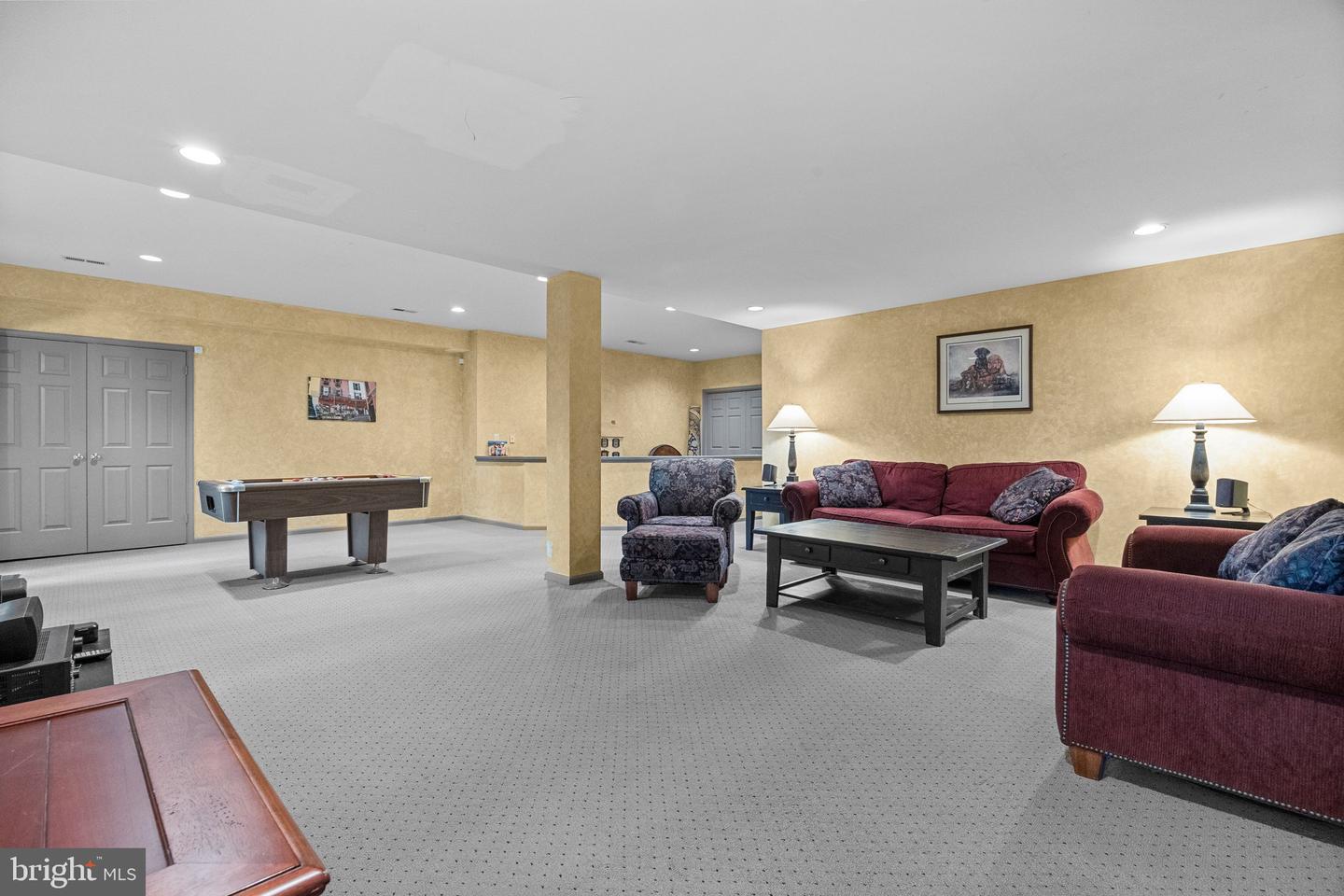 7 Weatherfield Dr