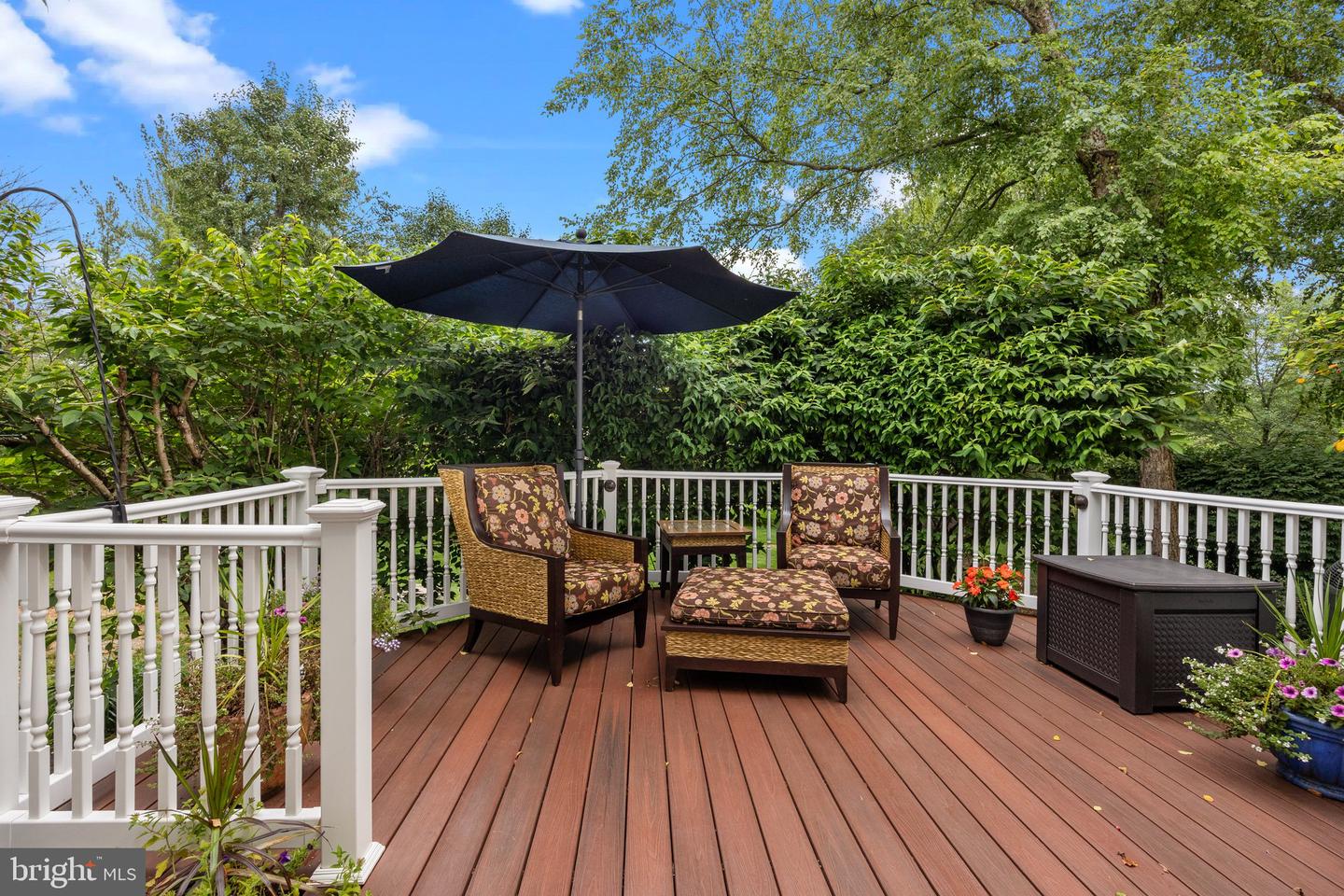 7 Weatherfield Dr