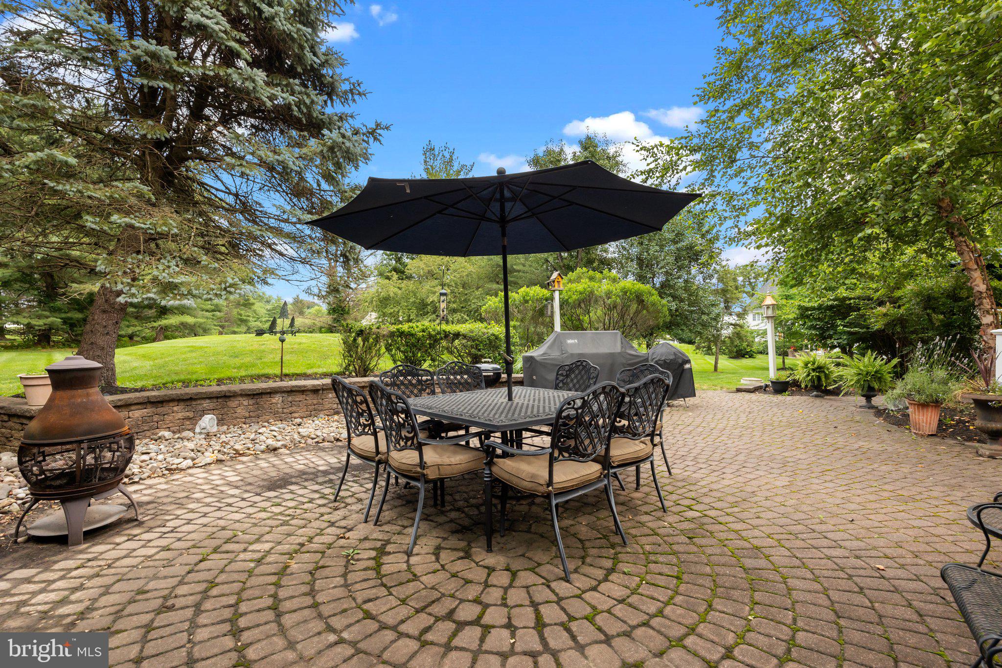 7 Weatherfield Dr