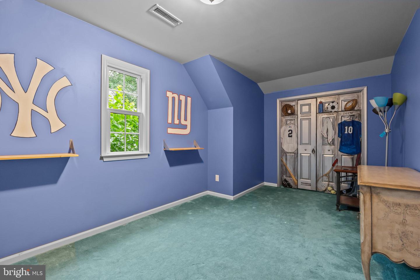 7 Weatherfield Dr