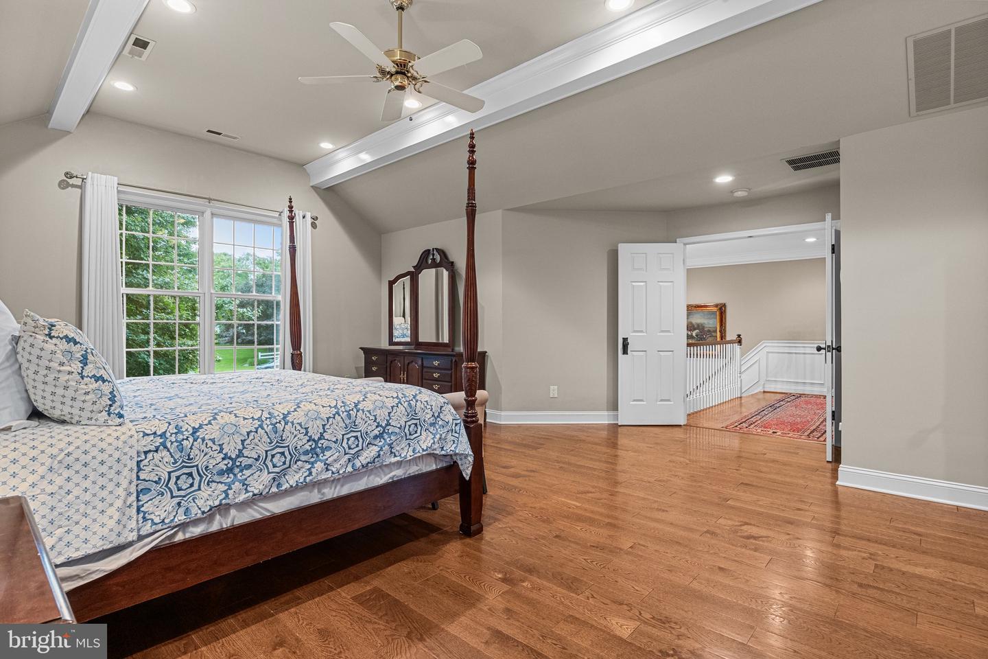 7 Weatherfield Dr