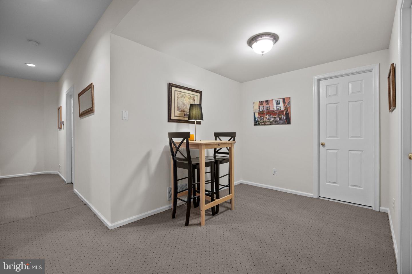 7 Weatherfield Dr