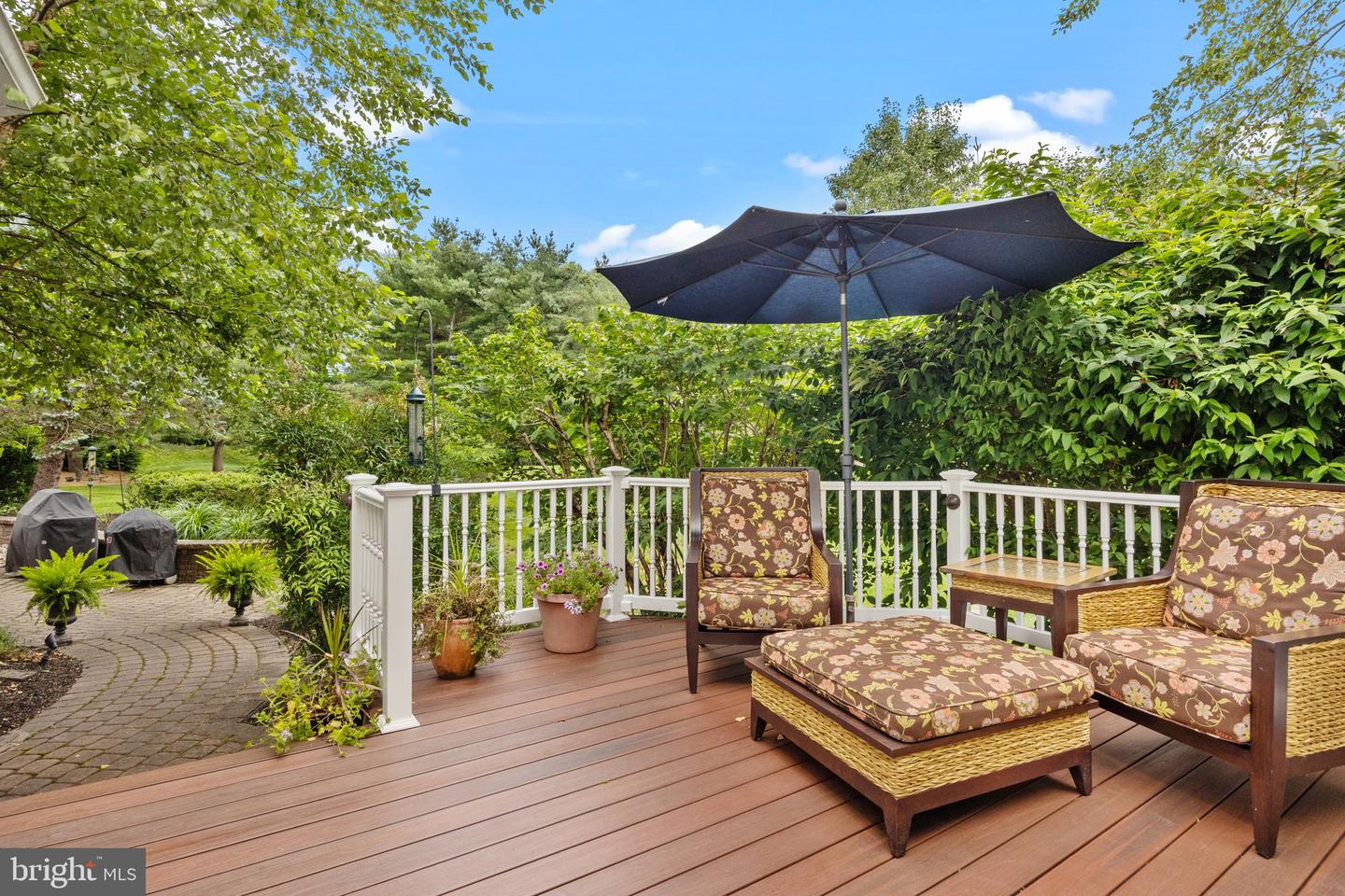 7 Weatherfield Dr
