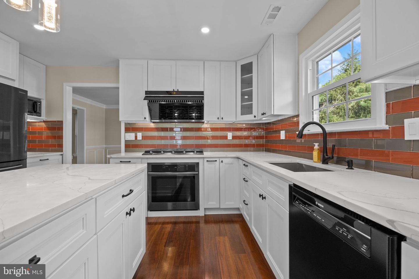 1511 Pownal Dr