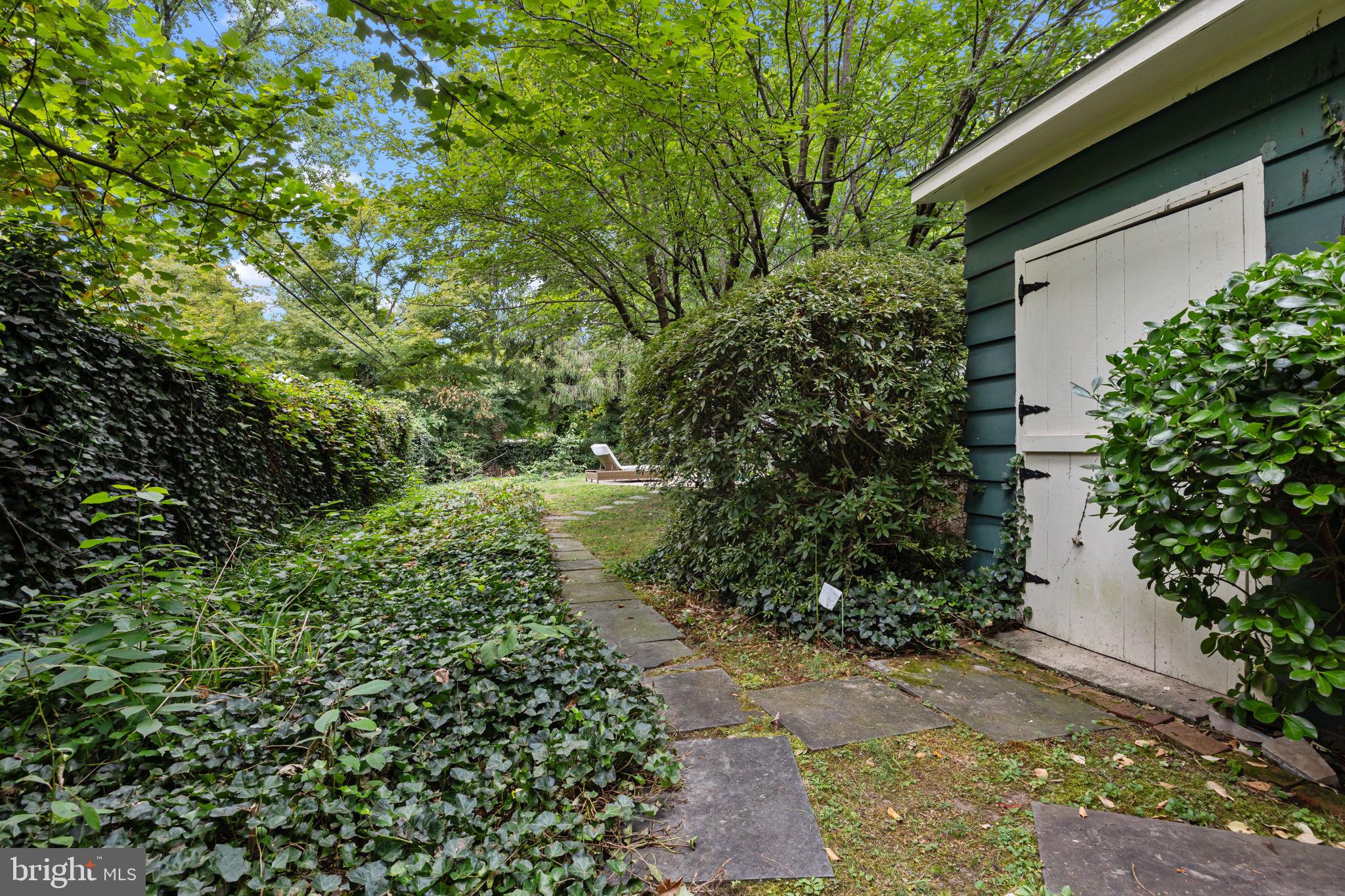 1217 YARDLEY ROAD