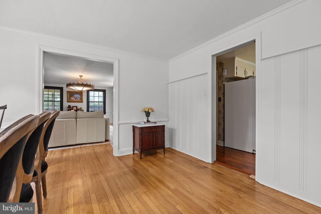 1217 YARDLEY ROAD