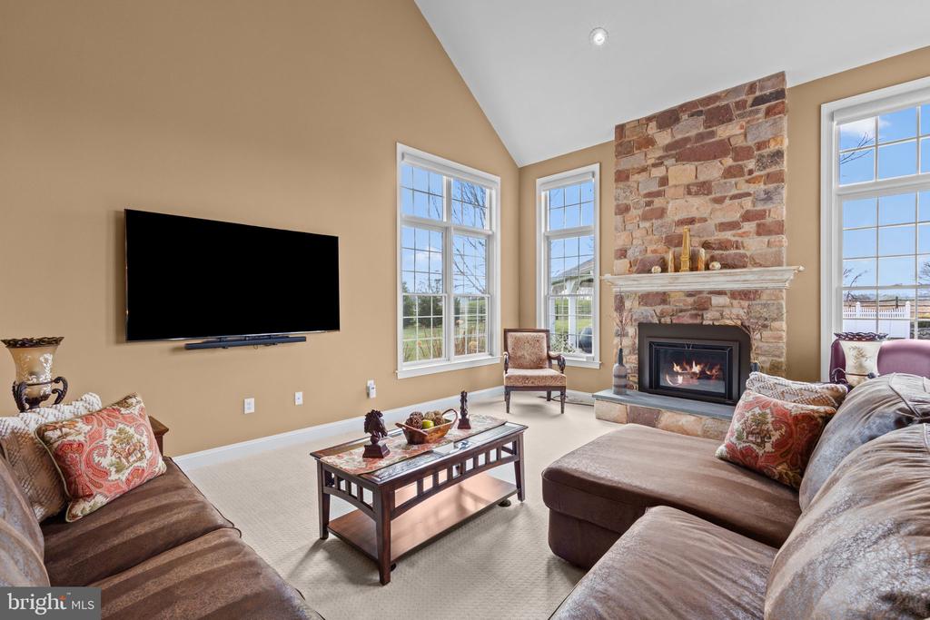 1100 PINEVILLE ROAD