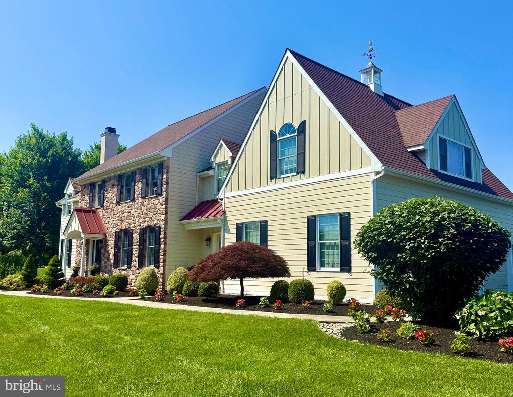 1100 PINEVILLE ROAD