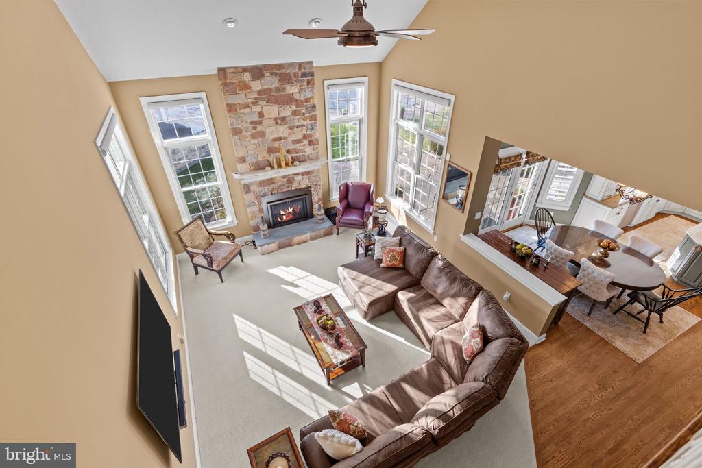 1100 PINEVILLE ROAD