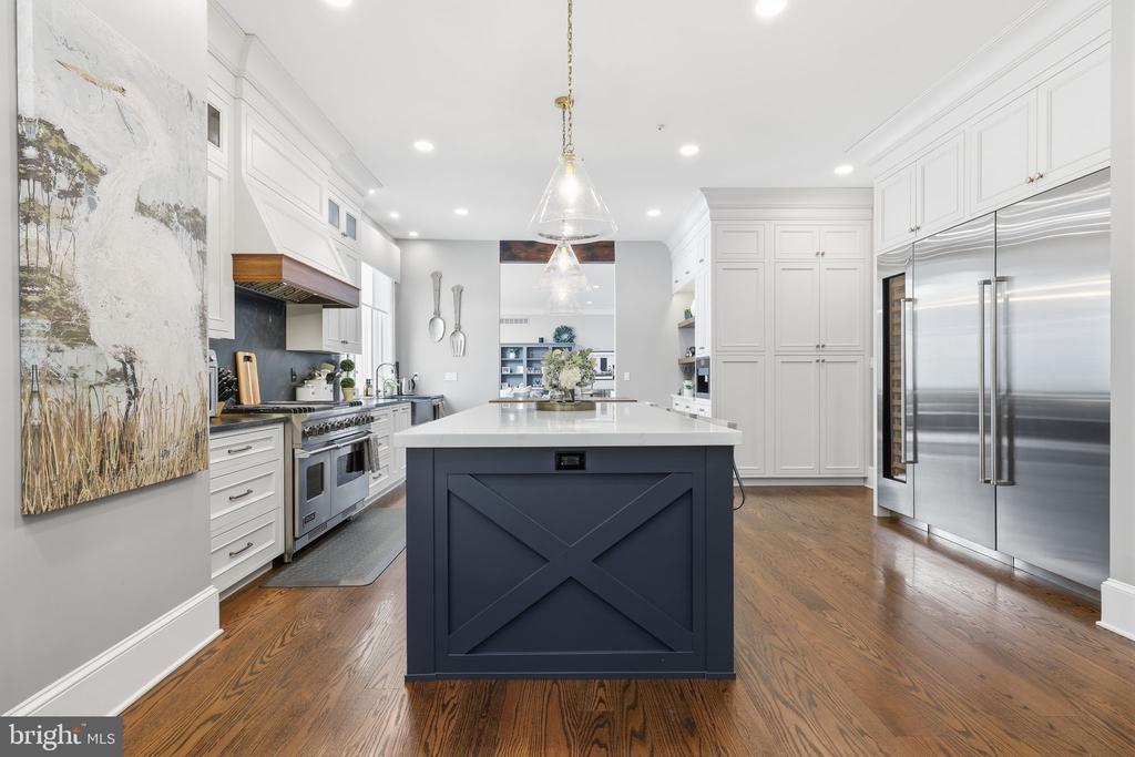 7 WOODLAND ROAD