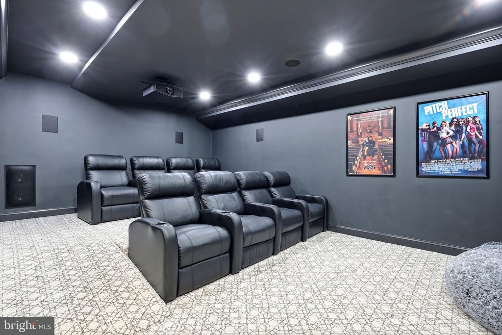 7 WOODLAND ROAD