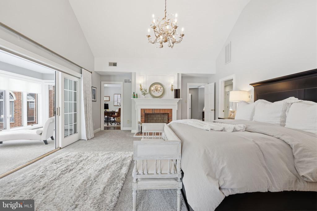 7 WOODLAND ROAD