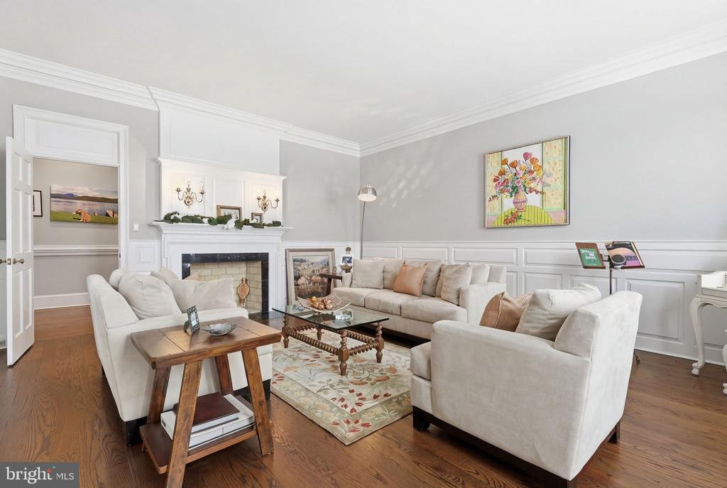 7 WOODLAND ROAD