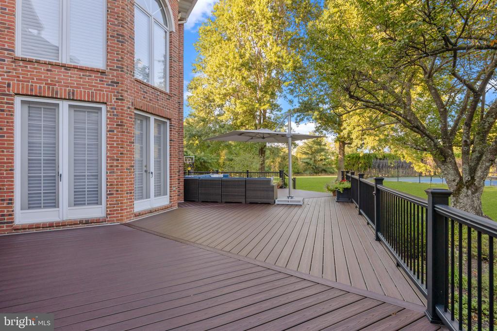 7 WOODLAND ROAD
