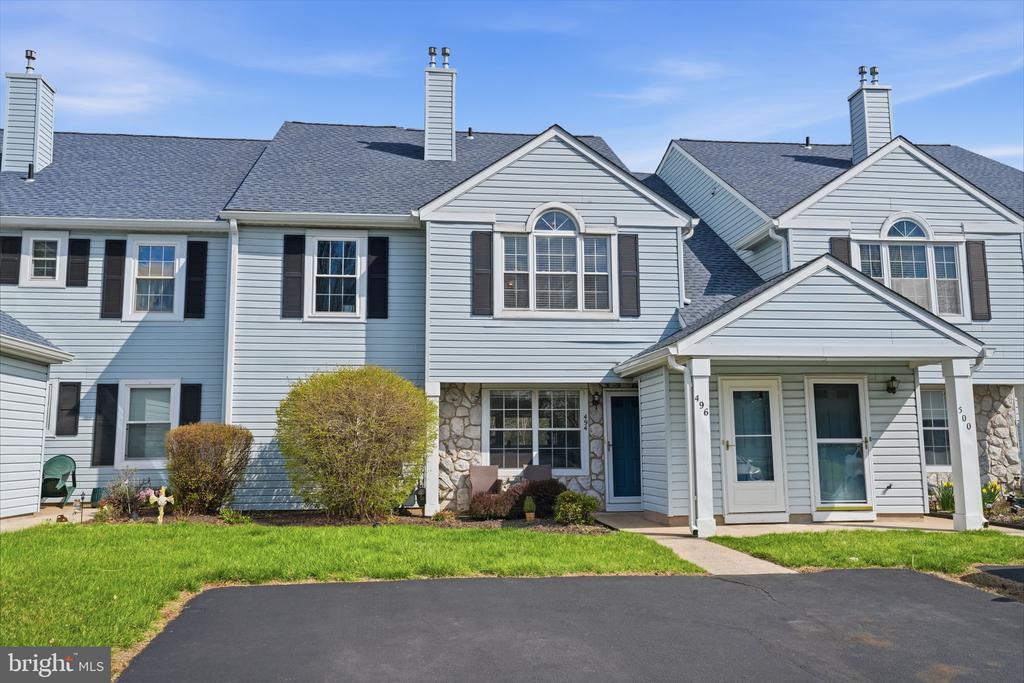 496 REVERE DRIVE