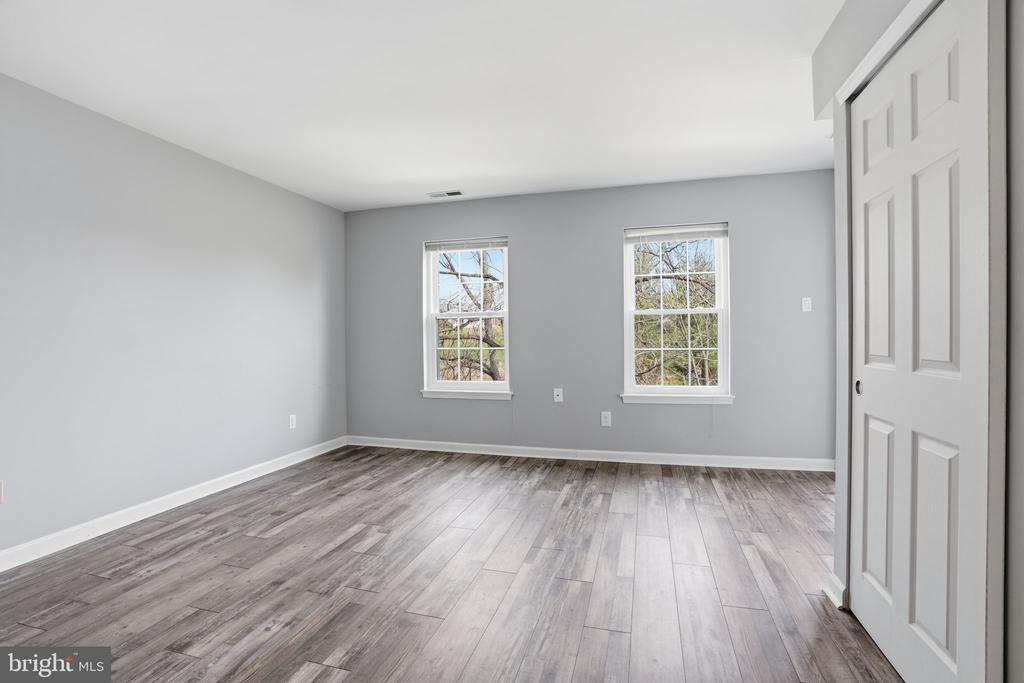 496 REVERE DRIVE