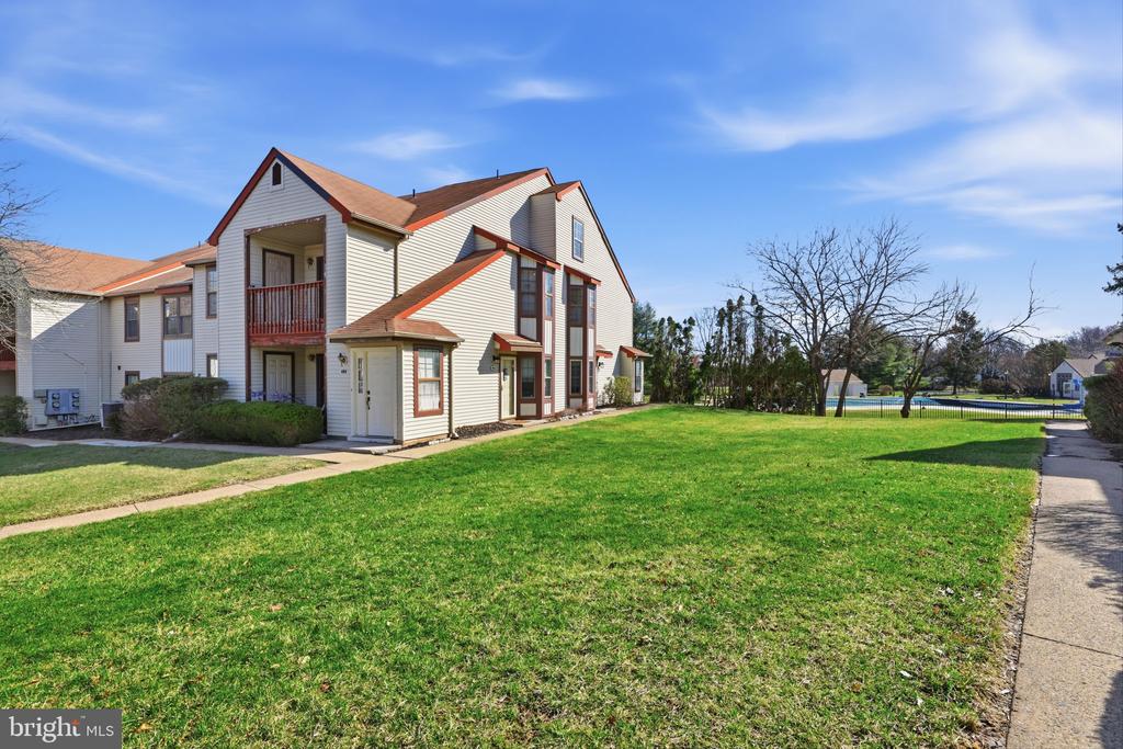 2014 BARRY COURT