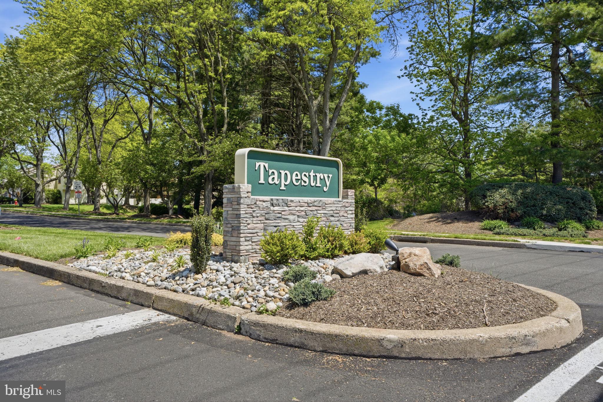 4016 BARRY COURT