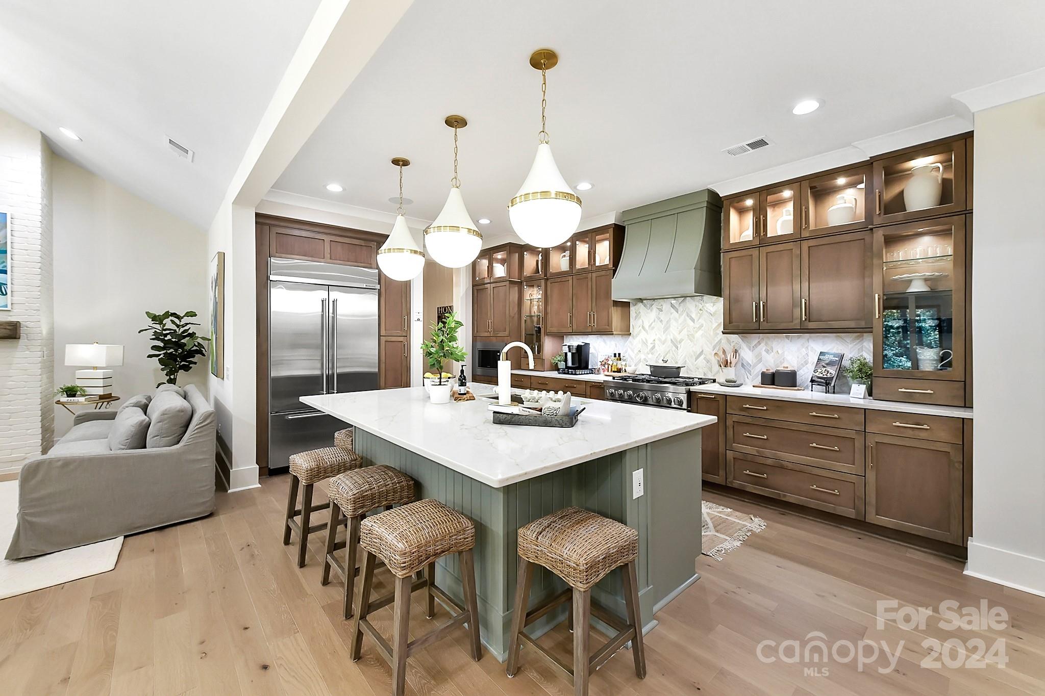 8107 Farm Crossing Lane Unit: 1