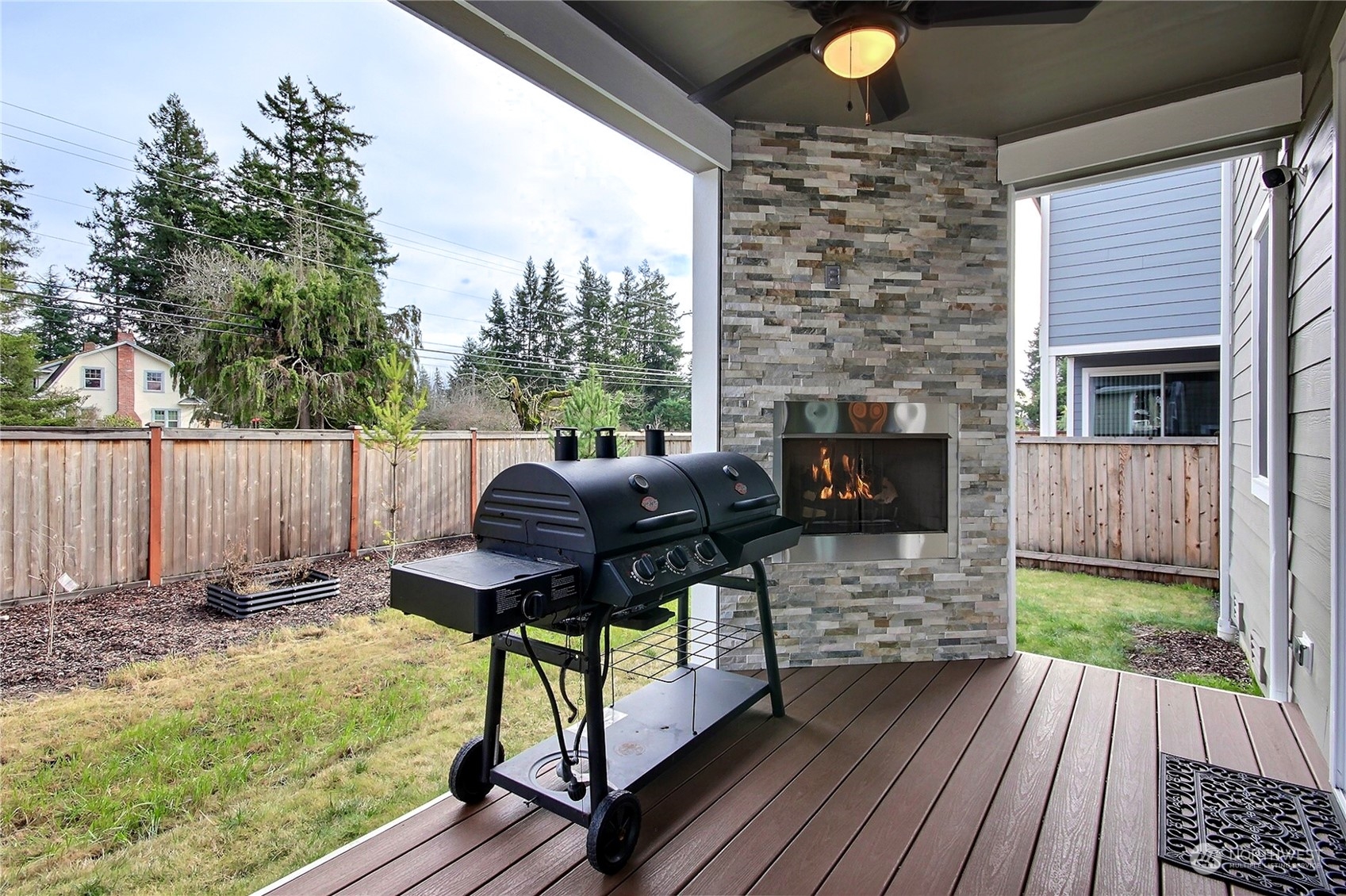 2121 173rd Street Ct E