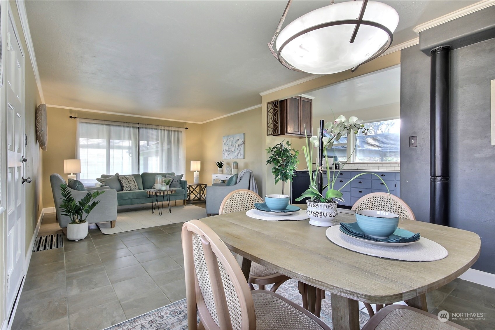 6412 Steilacoom Boulevard SW