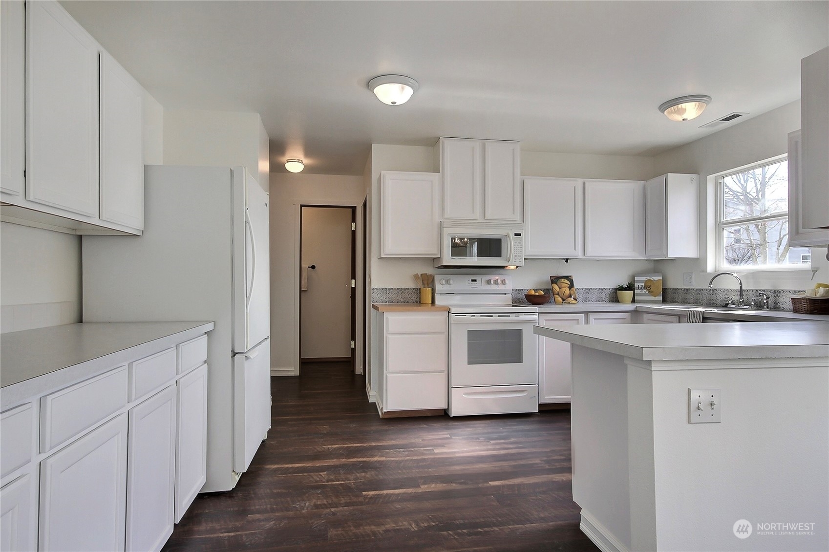 10306 193rd Street Ct E