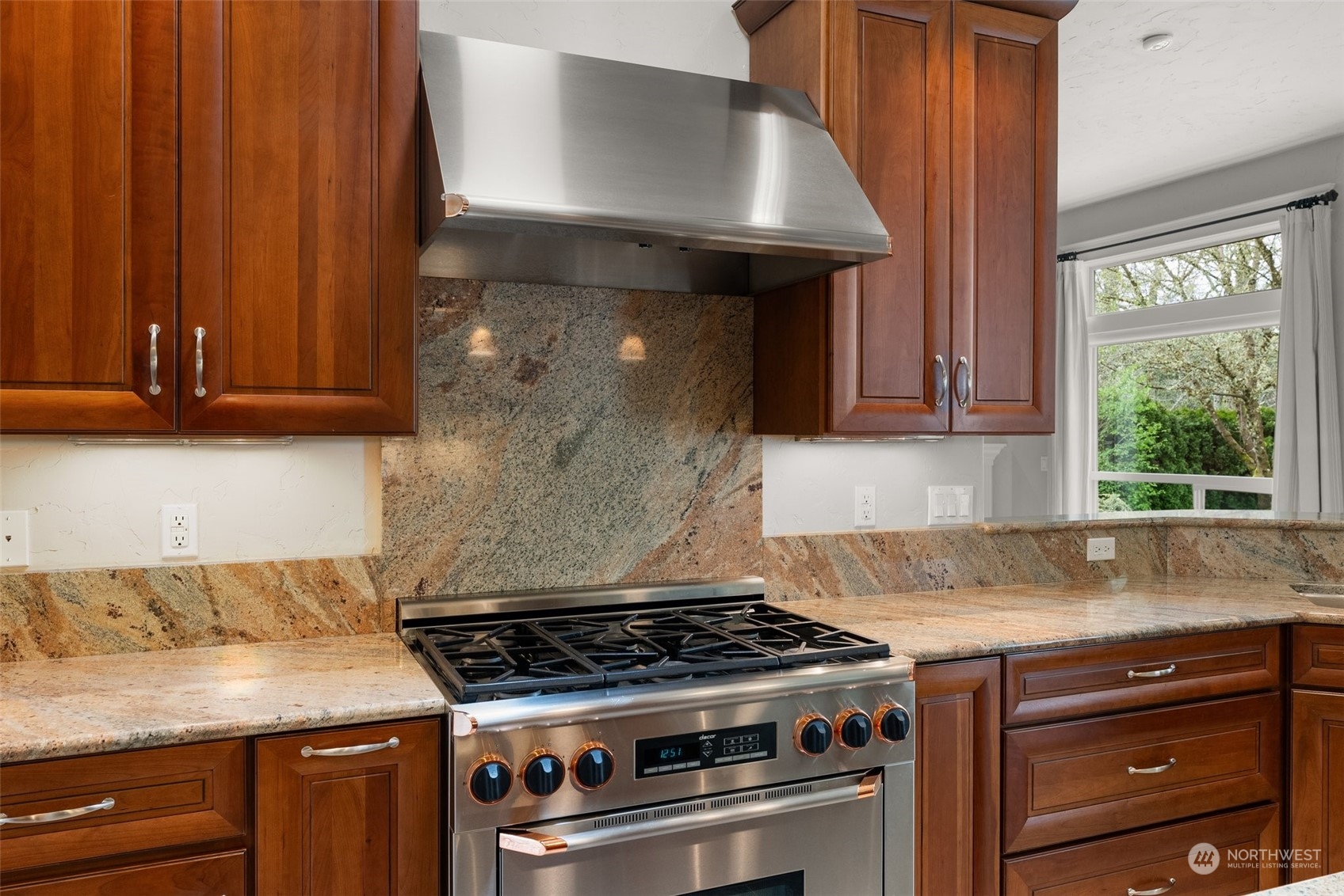 3737 Kinsale Lane SE