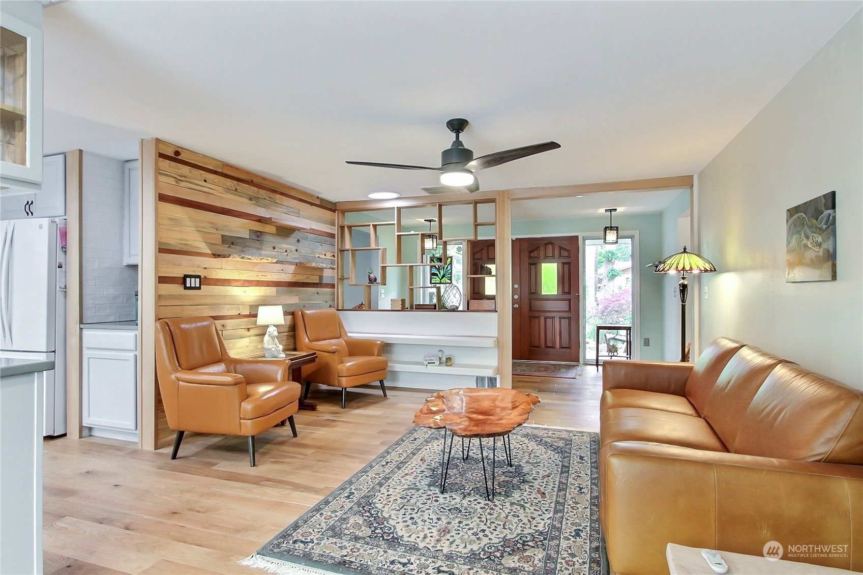 8504 Woodlawn Avenue SW