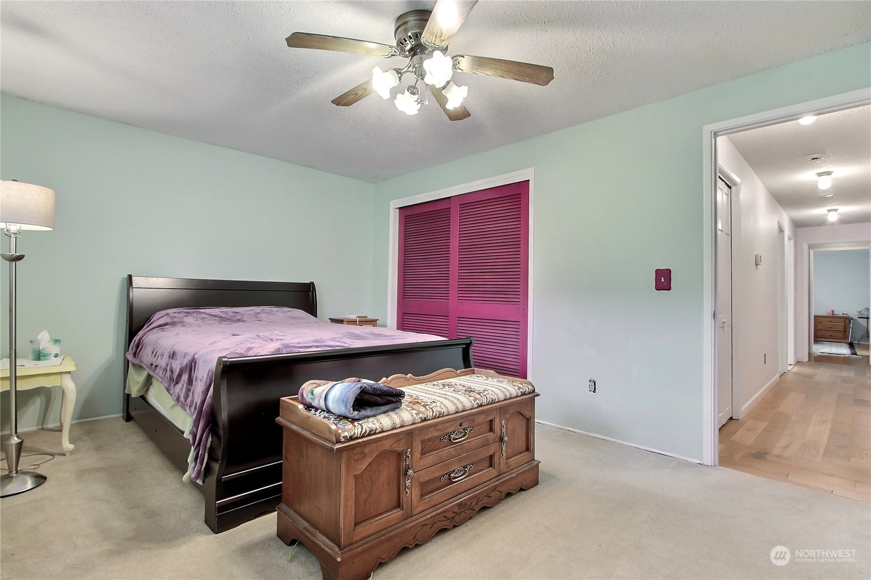 8504 Woodlawn Avenue SW